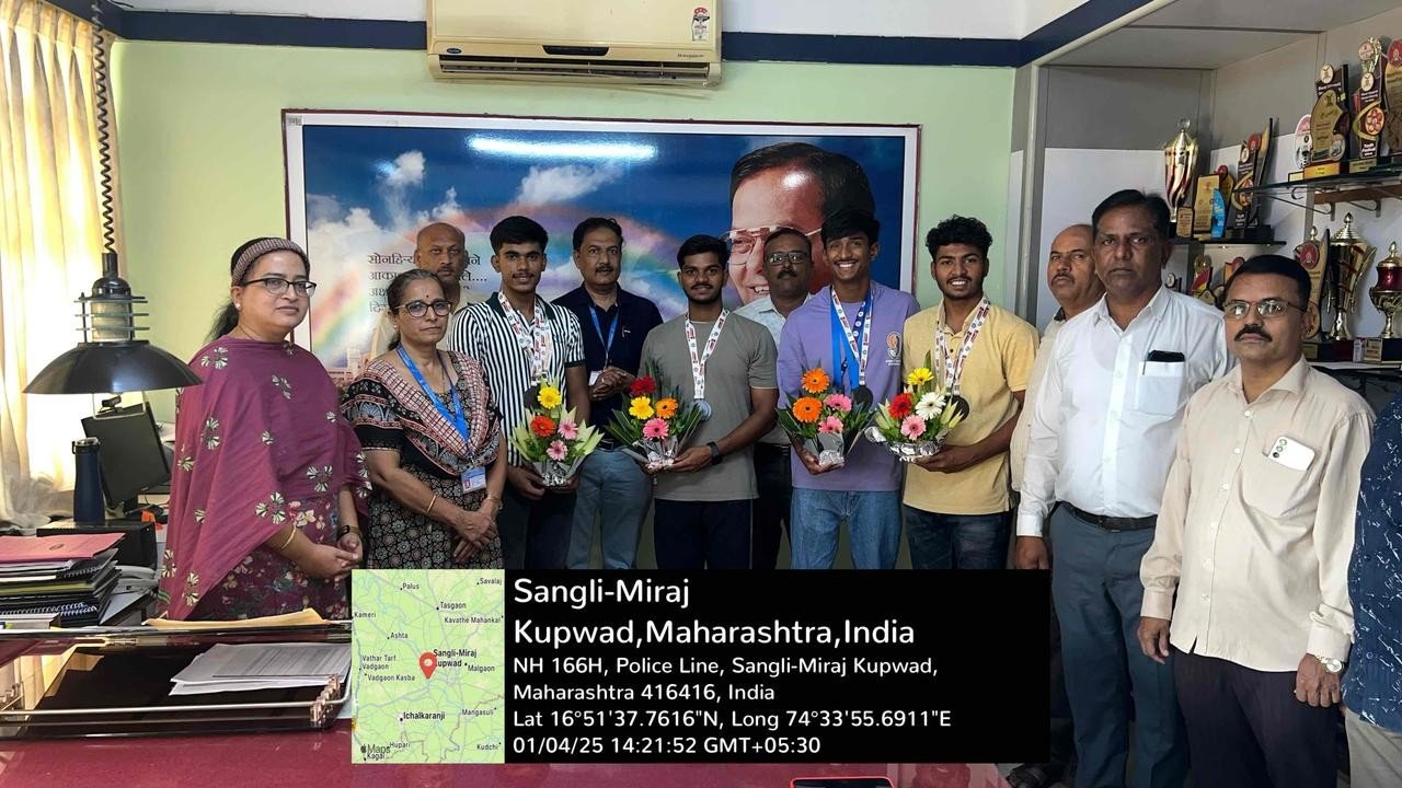 Felicitation for Success at Canoeing