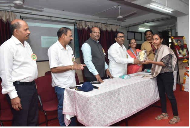 Success at Intercollegiate chess competition