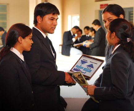 about_campuse